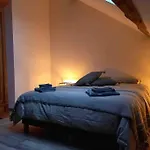 Lägenhet Le Grenier De Charlotte
