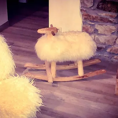 Le Grenier De Charlotte Libin